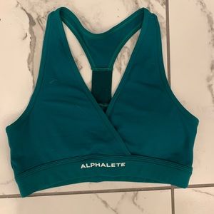 XS alphalete bra